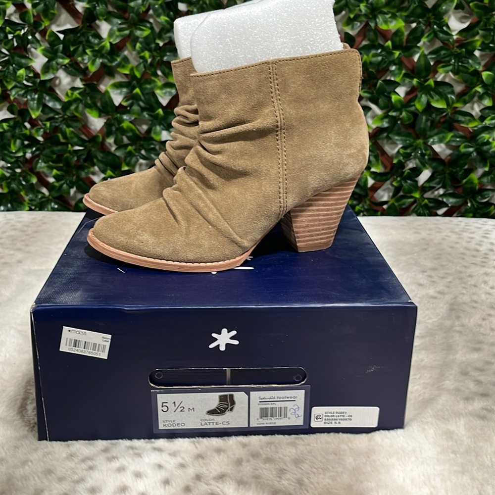 SOLD Splendid Rodeo booties